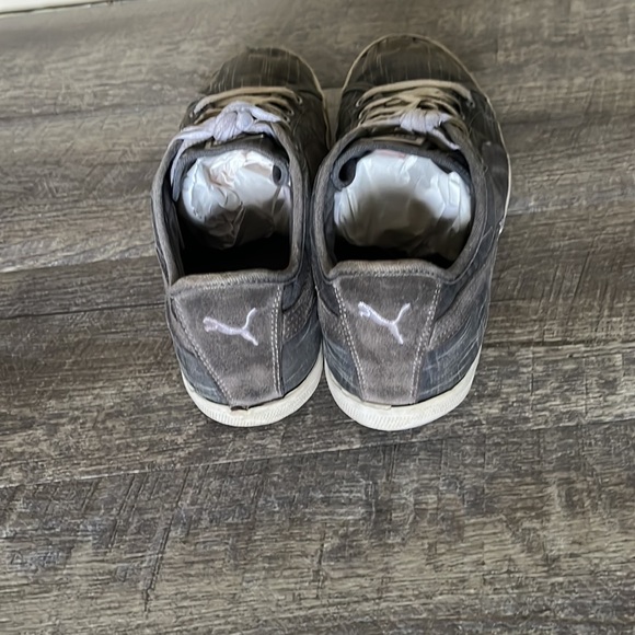 Puma Shoes - Picture 4 of 5